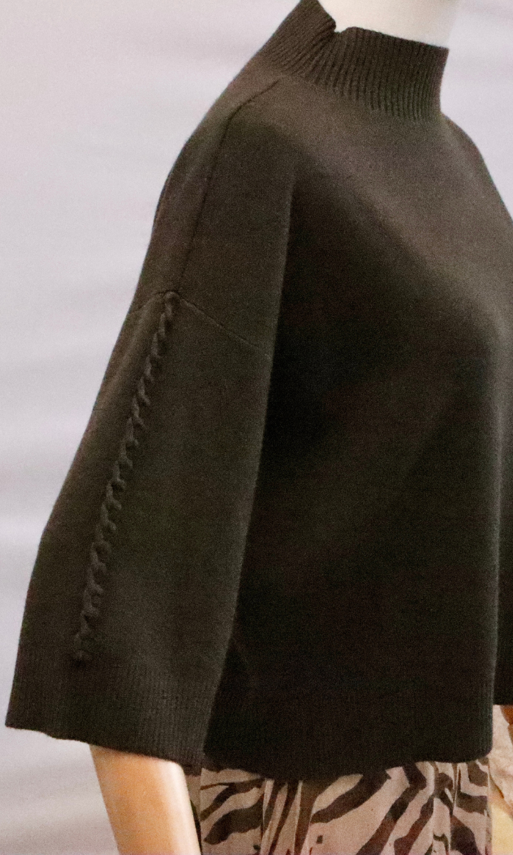 PULL TORSADÉ