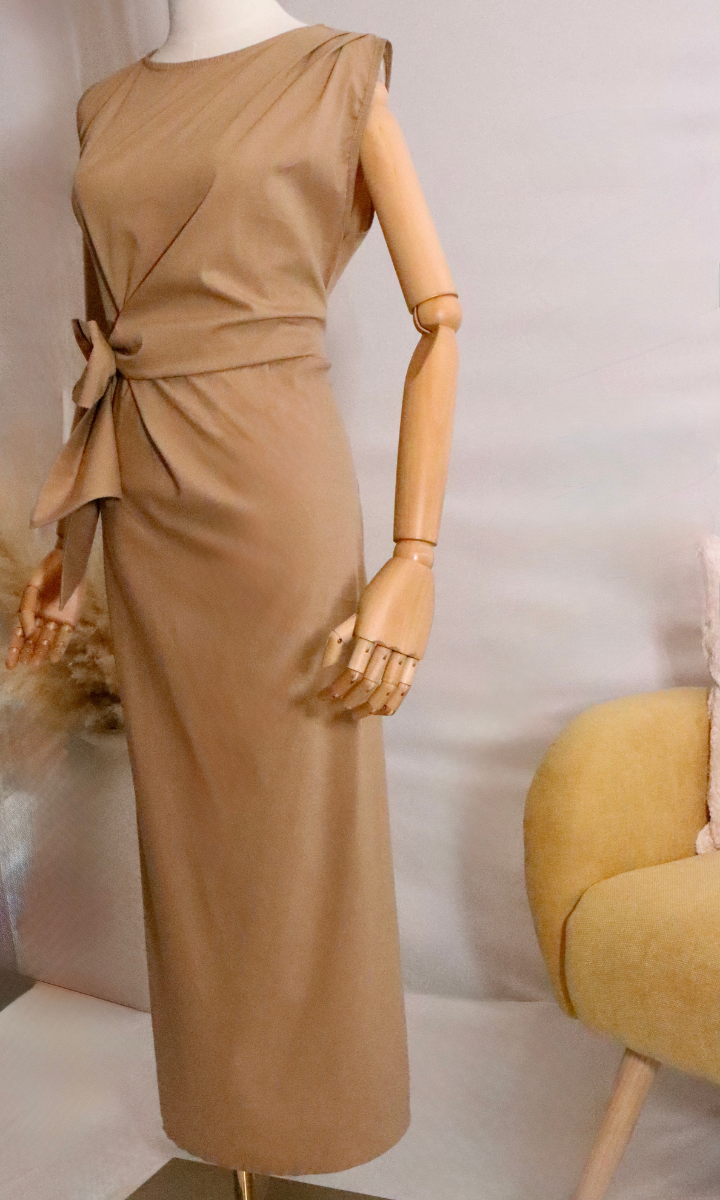 ROBE À NŒUD