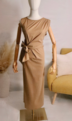 ROBE À NŒUD